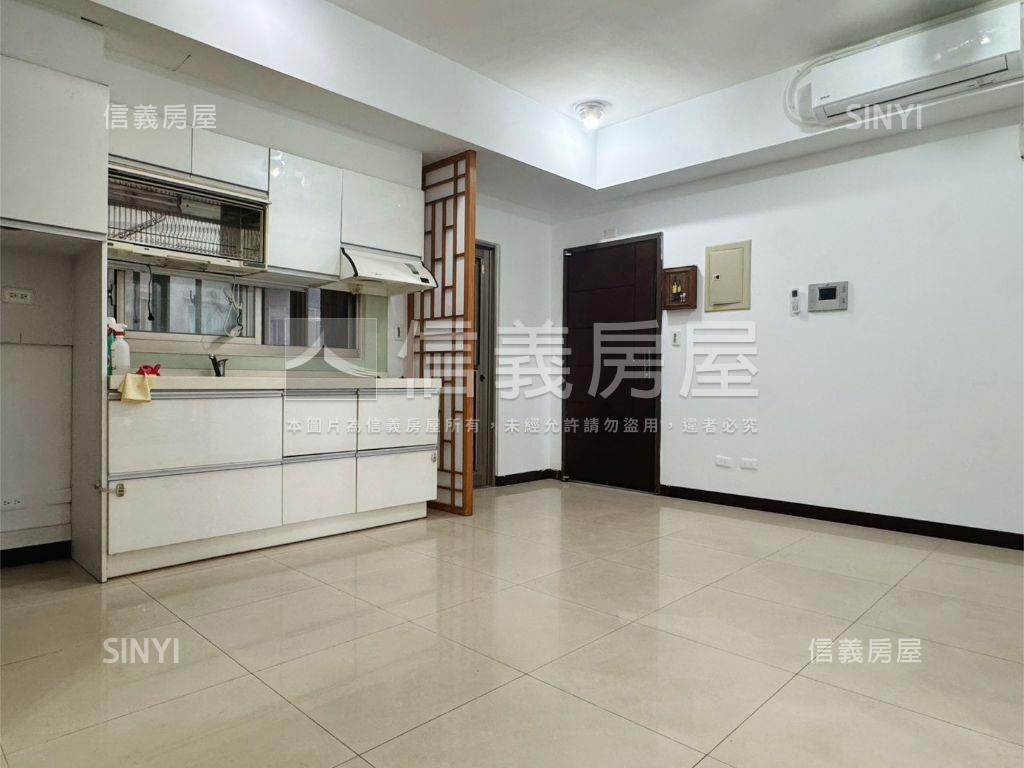 久康兩房車位房屋室內格局與周邊環境