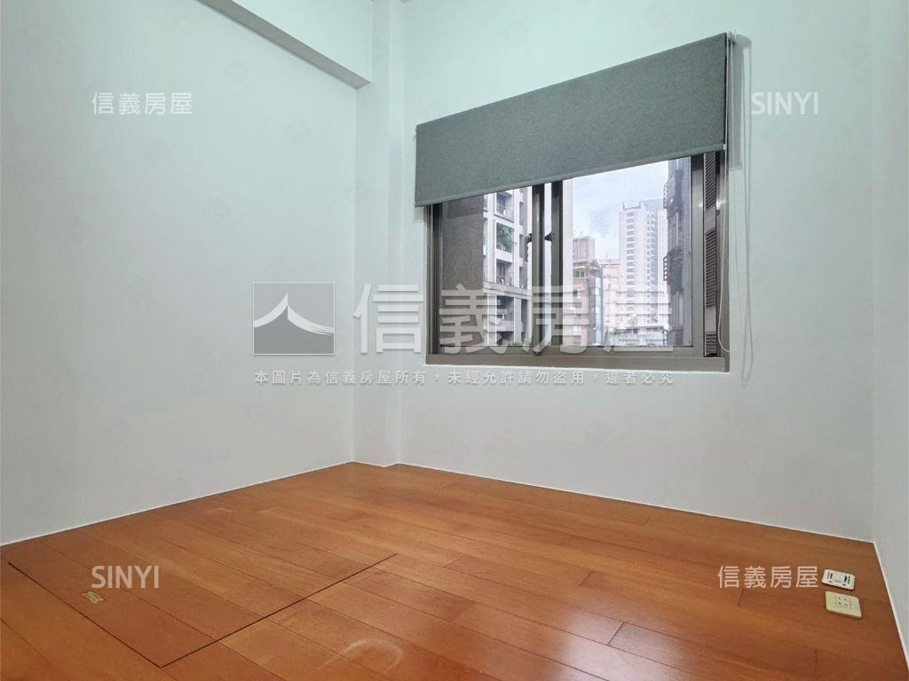 久康兩房車位房屋室內格局與周邊環境