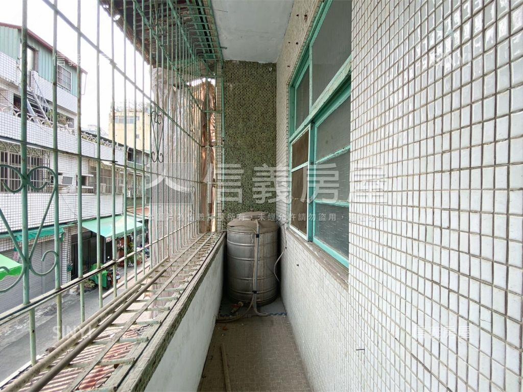美術館旁稀有前後巷透天房屋室內格局與周邊環境
