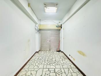 近菜寮站。大隱於市。一樓