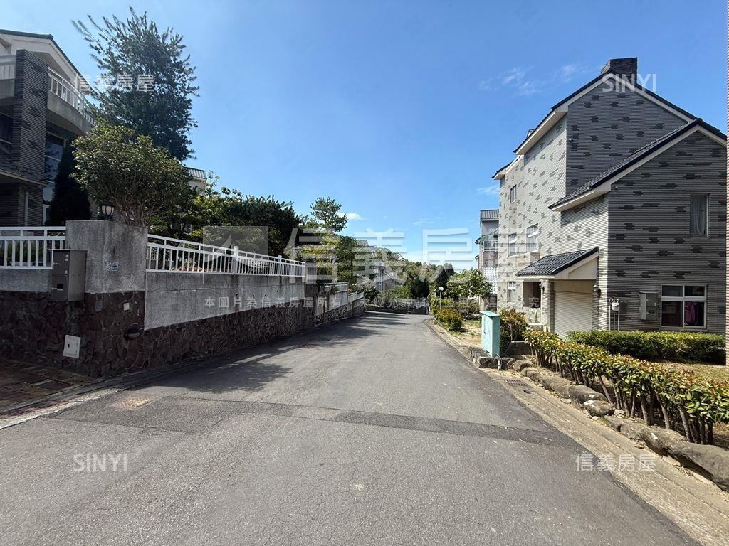 台中鴻禧帝王戶獨棟別墅房屋室內格局與周邊環境