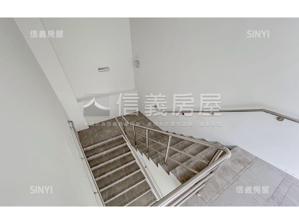 豐原｜近車站黃金企業總部房屋室內格局與周邊環境