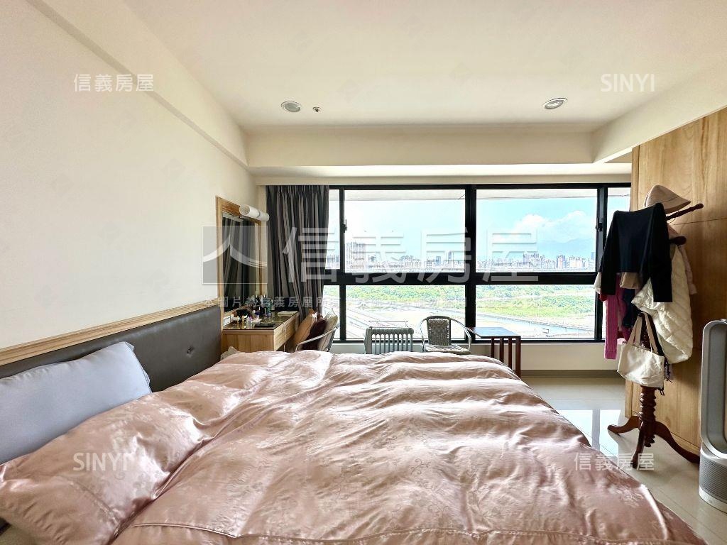 全坤雲峰。水岸層峰美邸房屋室內格局與周邊環境