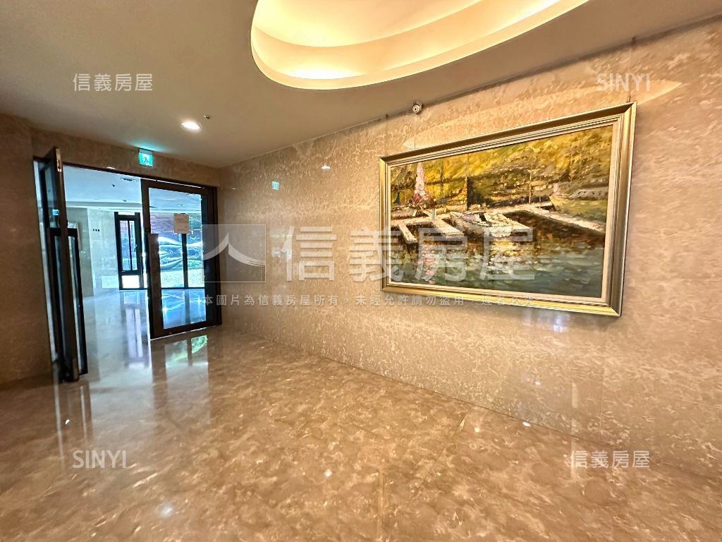 全坤雲峰。水岸層峰美邸房屋室內格局與周邊環境