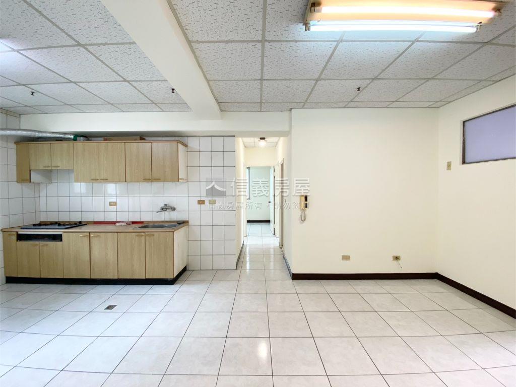 都會風尚三房陽光美屋房屋室內格局與周邊環境