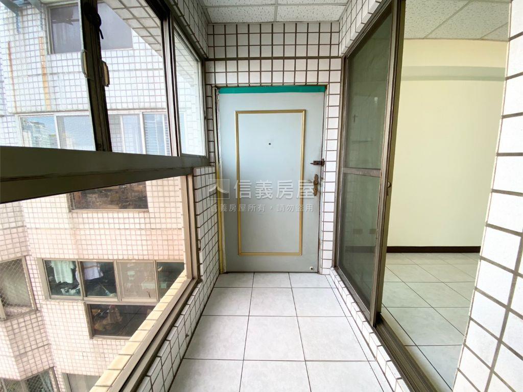 都會風尚三房陽光美屋房屋室內格局與周邊環境