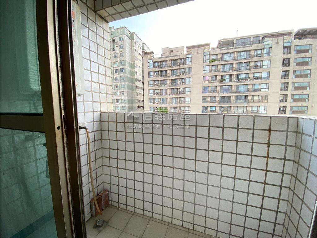都會風尚三房陽光美屋房屋室內格局與周邊環境