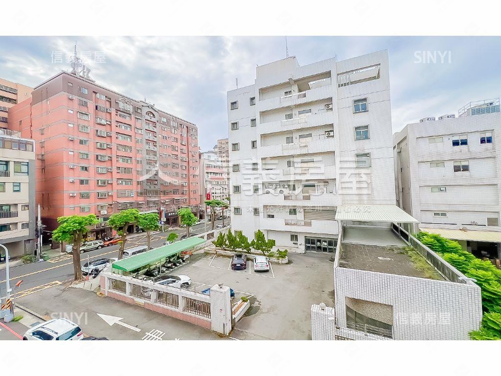 全新整理潭子美透天房屋室內格局與周邊環境