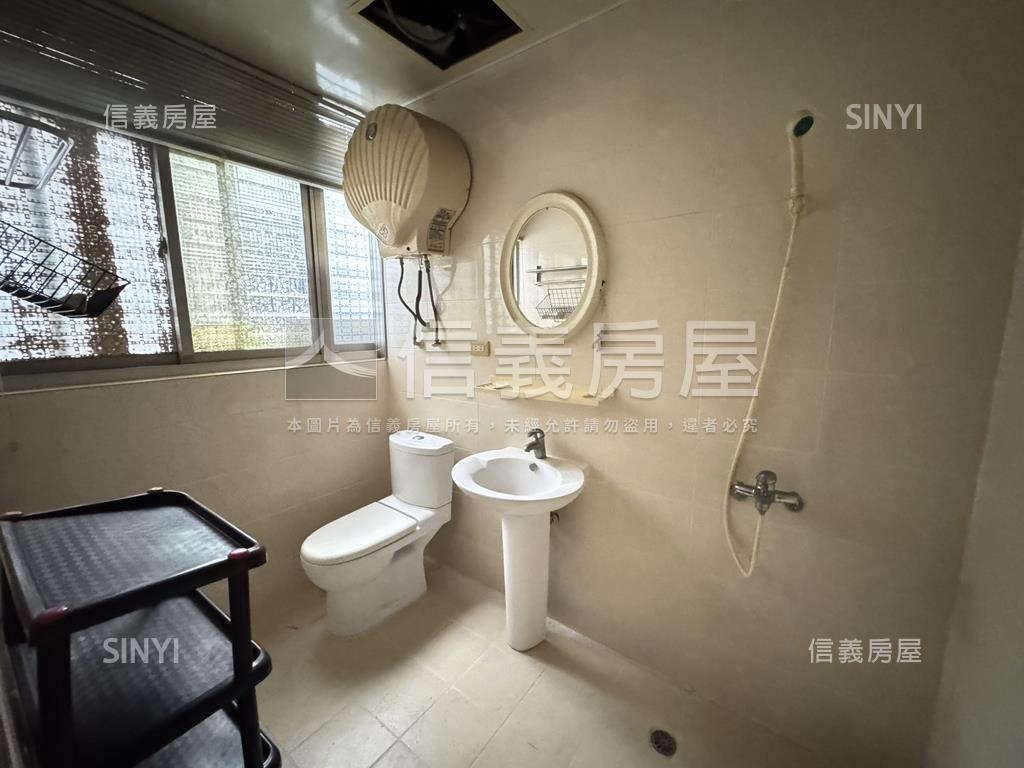 真理大學旁新民套房房屋室內格局與周邊環境