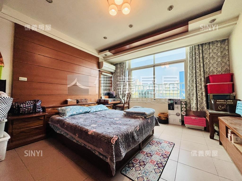 北區面河畔臨路美透天房屋室內格局與周邊環境