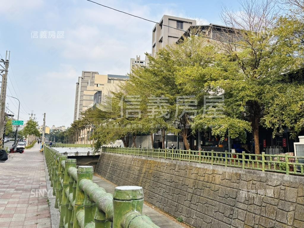 北區面河畔臨路美透天房屋室內格局與周邊環境