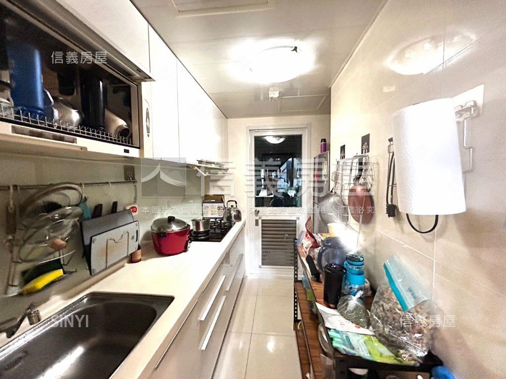【麥迪奇】小資兩房車位房屋室內格局與周邊環境