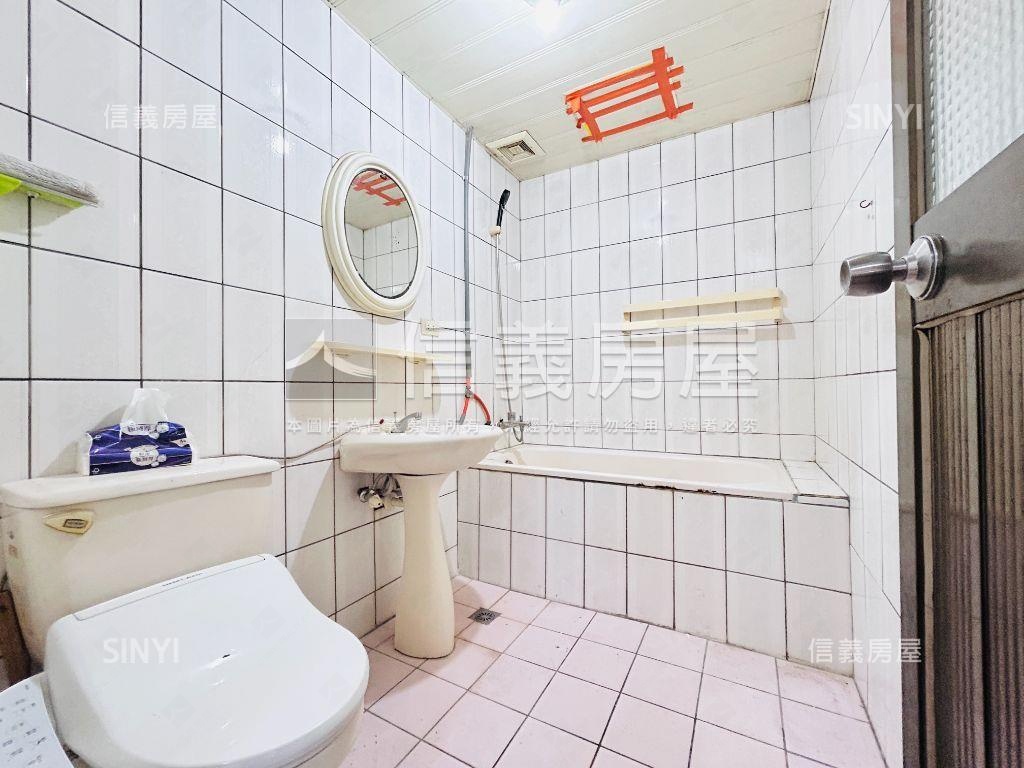 市區近火車站大空間四房房屋室內格局與周邊環境