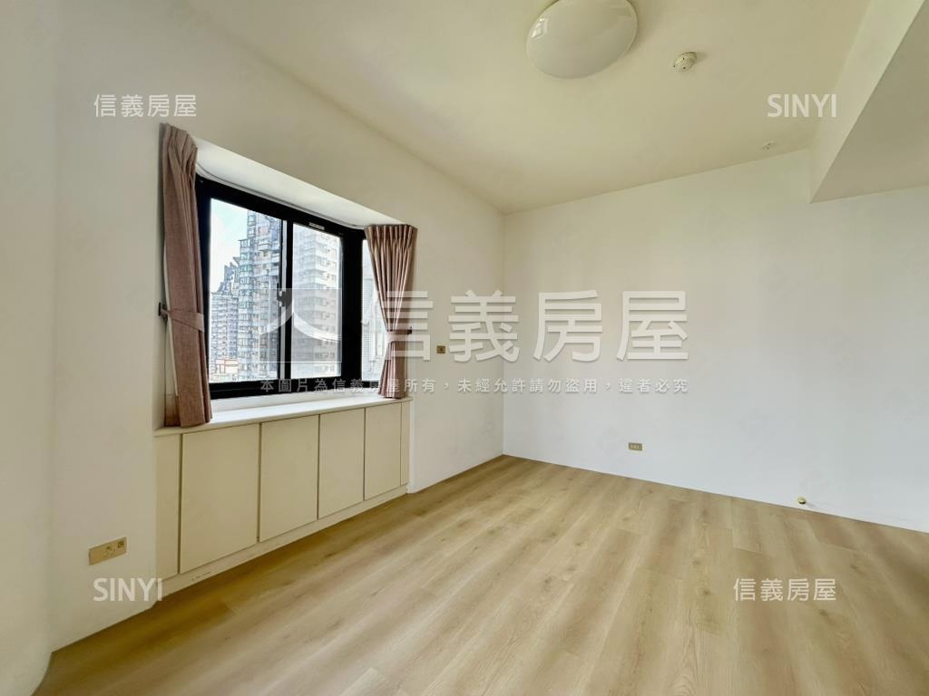 專營．好旺角四房．面校園房屋室內格局與周邊環境