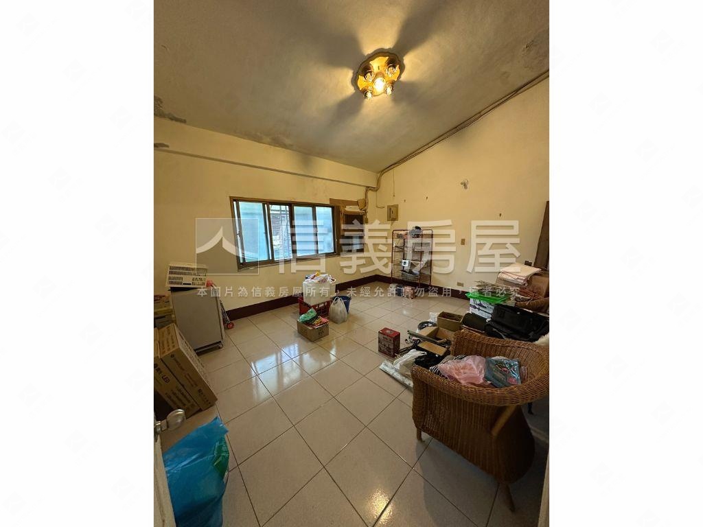 稀有住家小家庭房屋室內格局與周邊環境