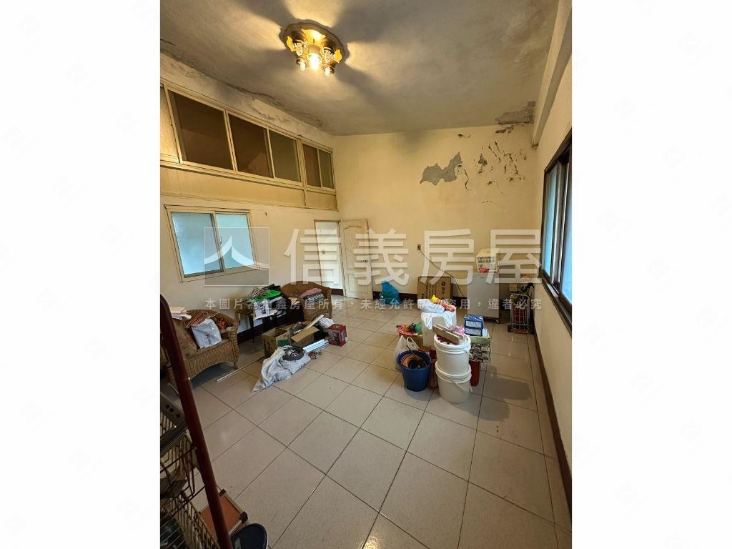 稀有住家小家庭房屋室內格局與周邊環境