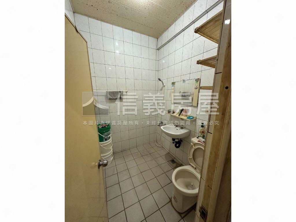 稀有住家小家庭房屋室內格局與周邊環境