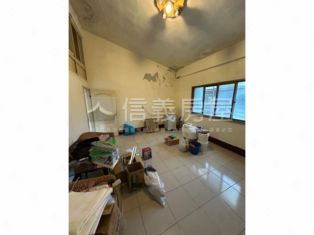 稀有住家小家庭房屋室內格局與周邊環境