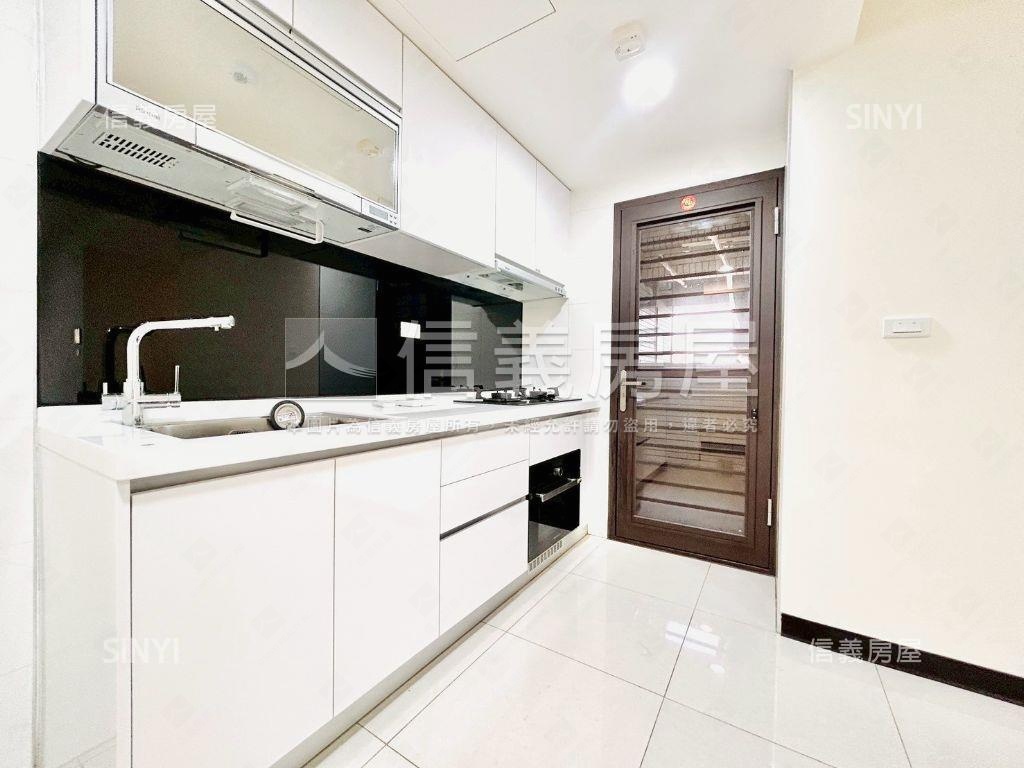 【佳鋐新邑】三房平車房屋室內格局與周邊環境