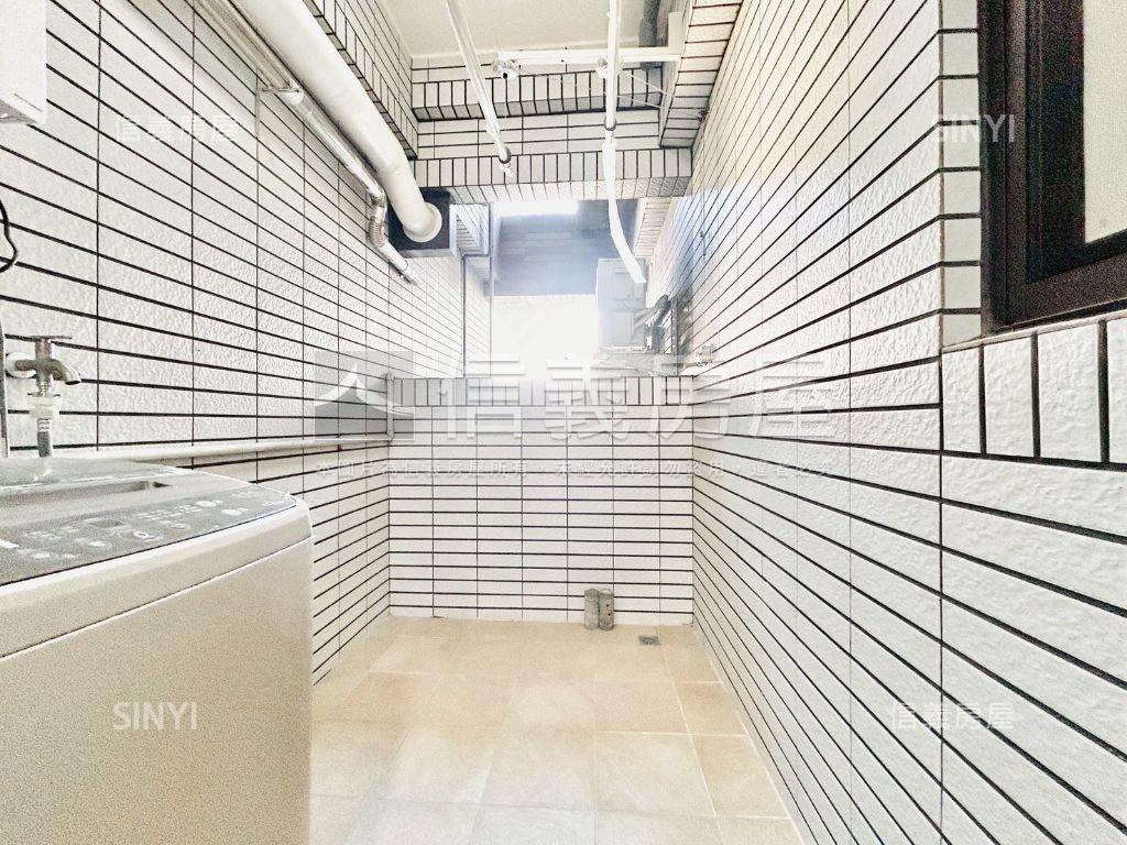 【佳鋐新邑】三房平車房屋室內格局與周邊環境