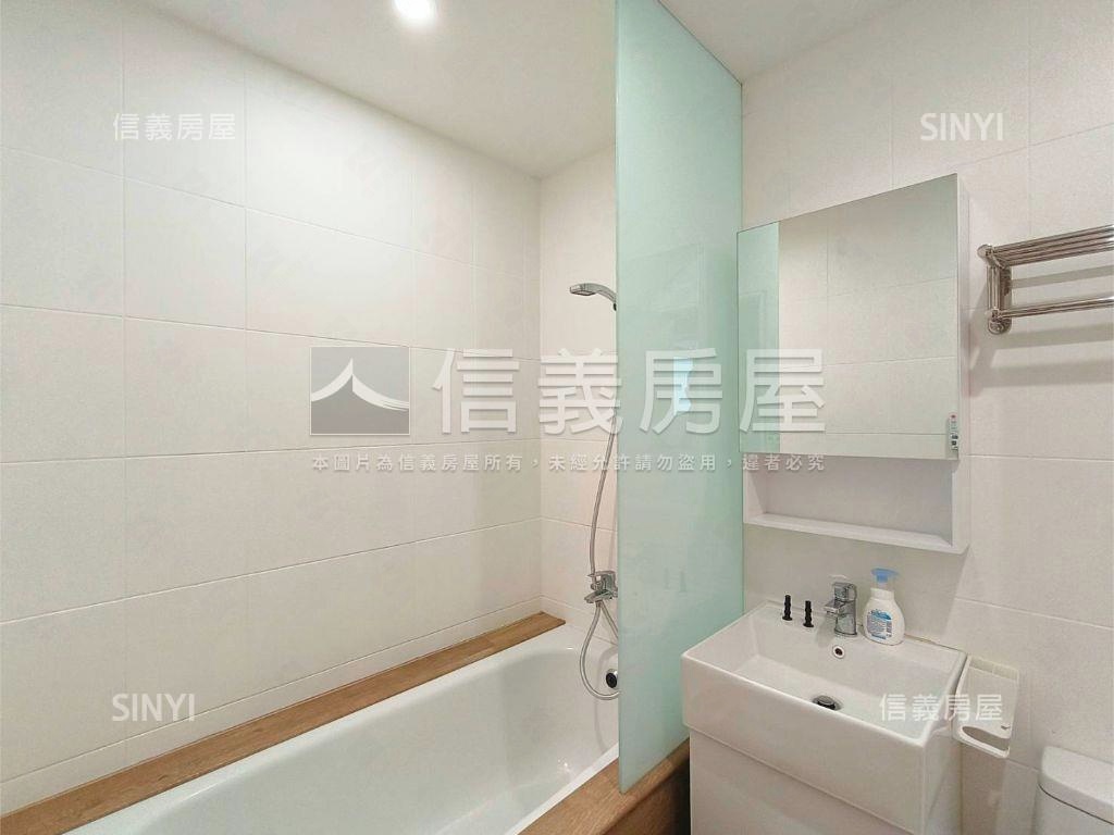 愛眉⍍莊兩房車位房屋室內格局與周邊環境