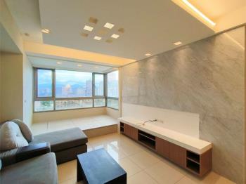 愛眉山莊景觀邊間兩房車位