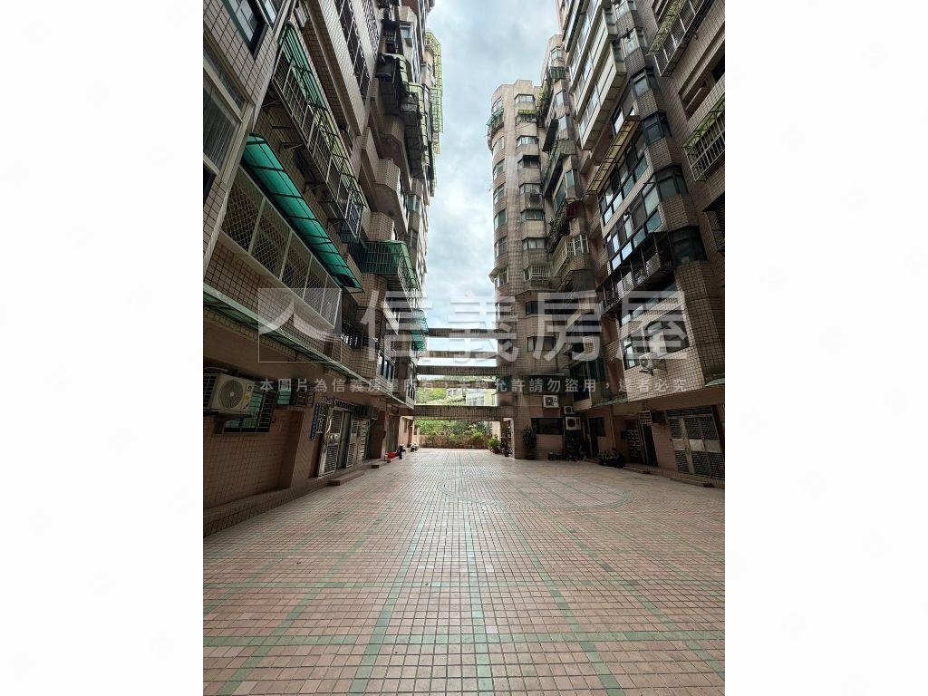 汐止龍璽低總價邊間４房房屋室內格局與周邊環境