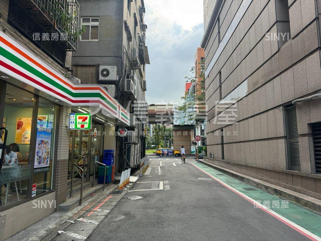 科技大樓旁超商店面房屋室內格局與周邊環境