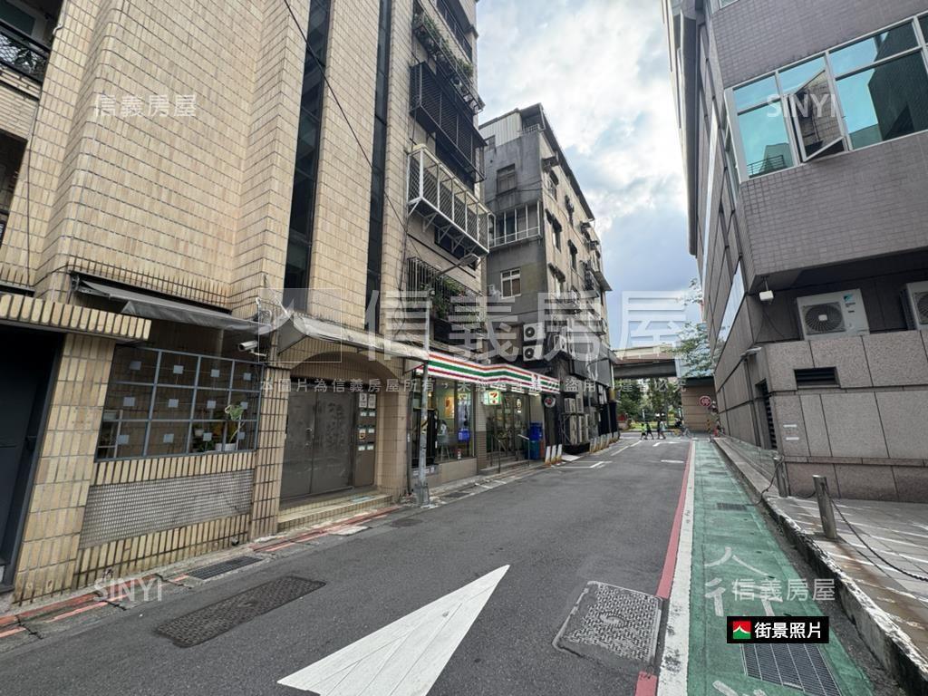 科技大樓旁超商店面房屋室內格局與周邊環境