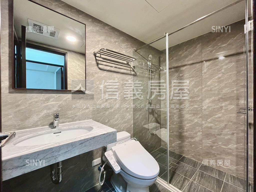 高大特區⭐全新兩房車位房屋室內格局與周邊環境