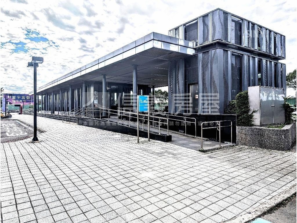 允將大作三房景觀坡平車位房屋室內格局與周邊環境