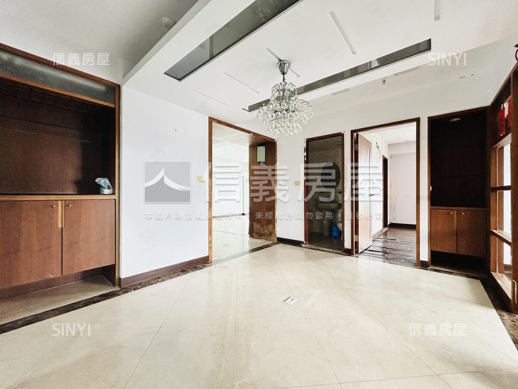 藍灣山河虹橋景觀四房房屋室內格局與周邊環境