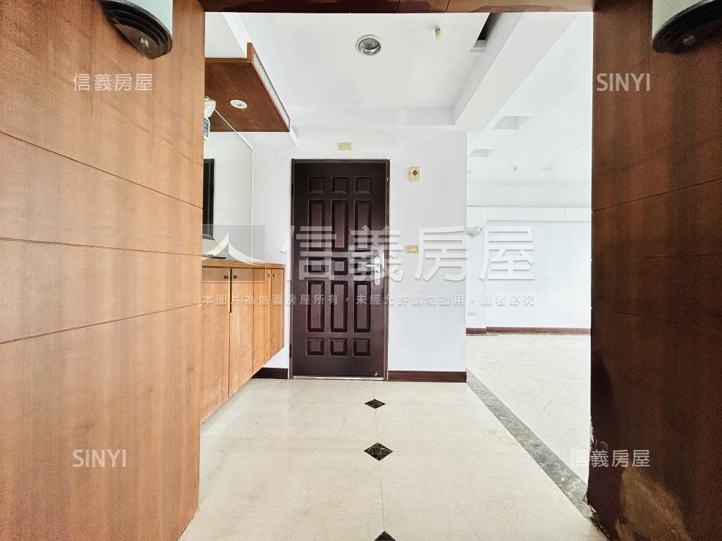 藍灣山河虹橋景觀四房房屋室內格局與周邊環境