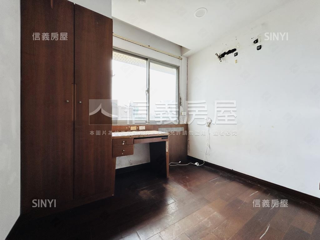 藍灣山河虹橋景觀四房房屋室內格局與周邊環境