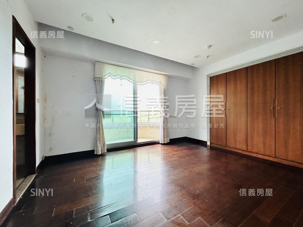 藍灣山河虹橋景觀四房房屋室內格局與周邊環境