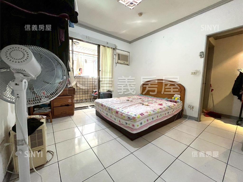 台北長安華廈３樓房屋室內格局與周邊環境