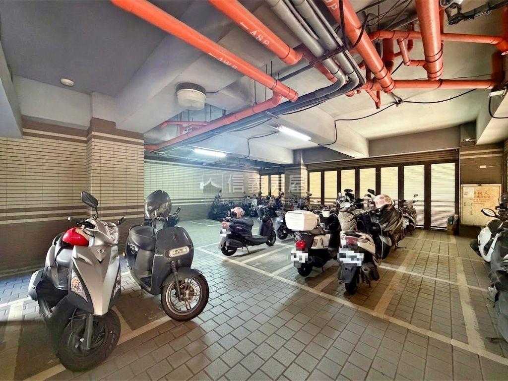 新天地稀有釋出採光優房屋室內格局與周邊環境