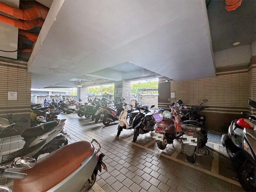 新天地稀有釋出採光優房屋室內格局與周邊環境