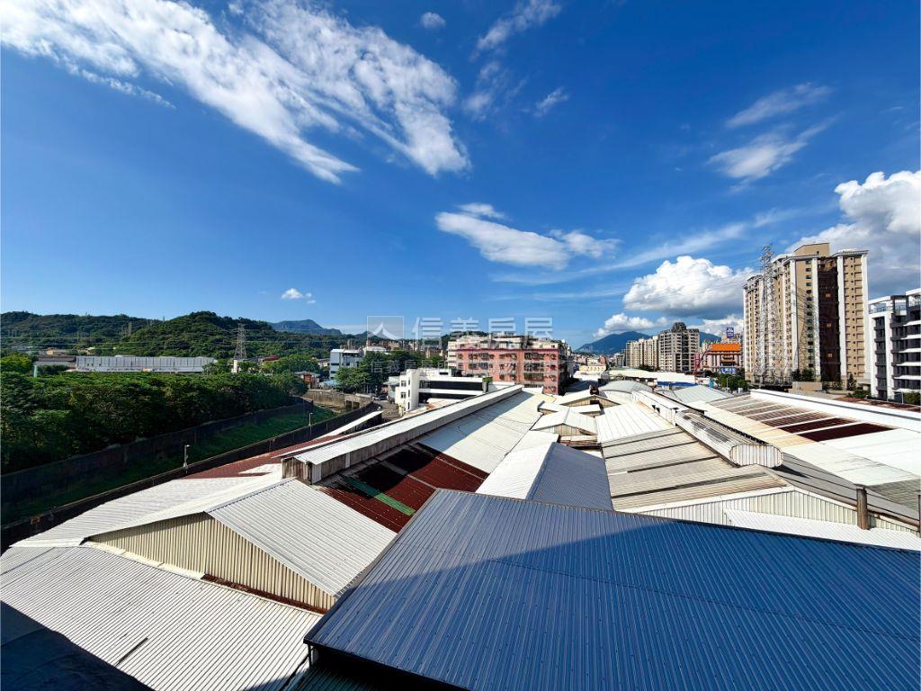 新天地稀有釋出採光優房屋室內格局與周邊環境