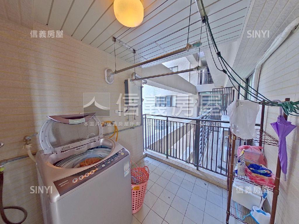 富旺新世紀三房雙衛浴開窗房屋室內格局與周邊環境