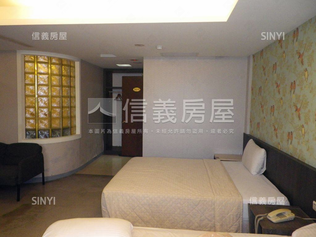 近火車站精緻精美裝潢屋房屋室內格局與周邊環境