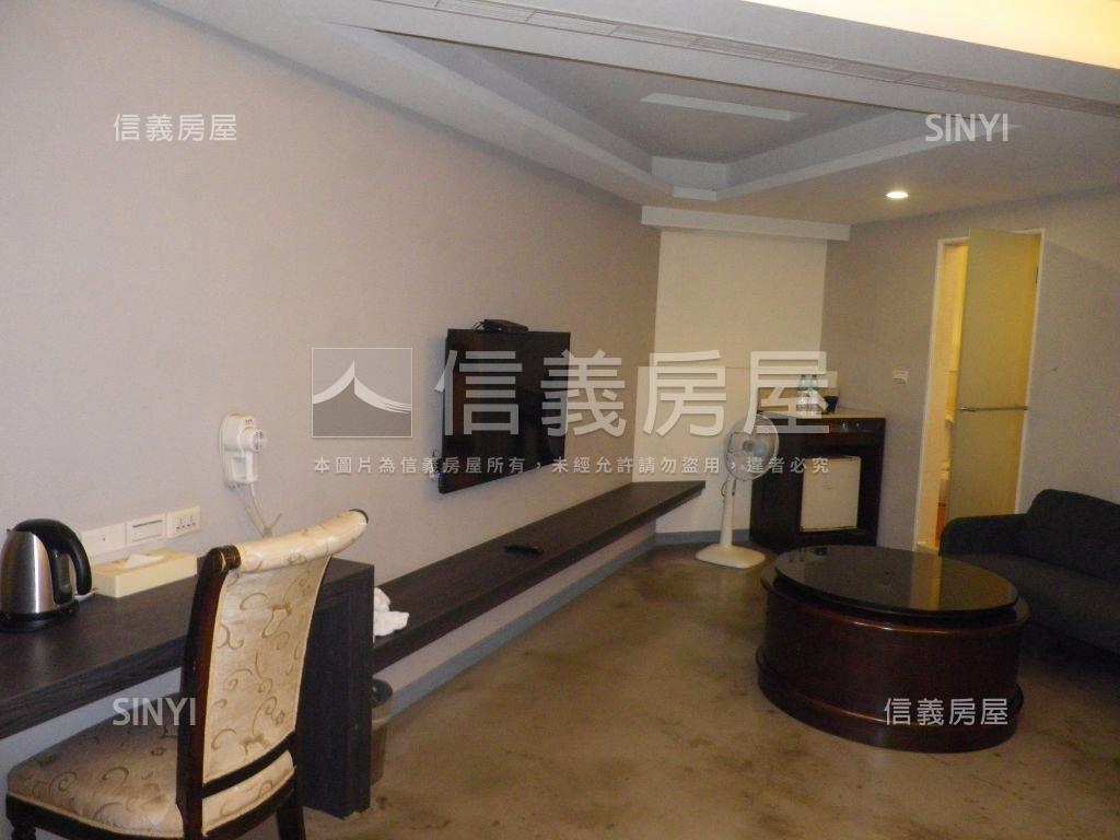 近火車站精緻精美裝潢屋房屋室內格局與周邊環境
