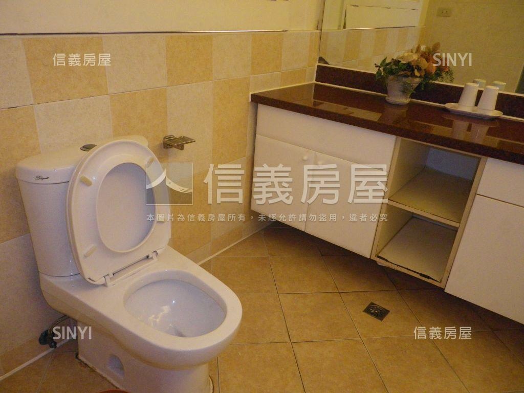 近火車站精緻精美裝潢屋房屋室內格局與周邊環境