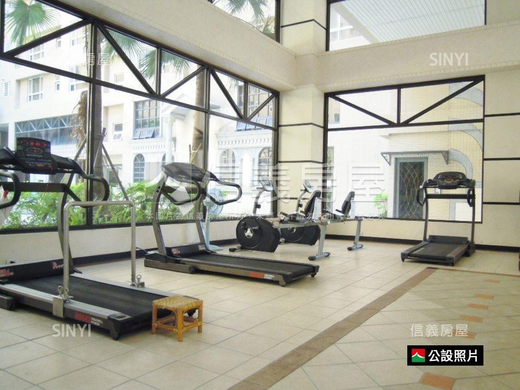 美學苑成家２房平面車位房屋室內格局與周邊環境