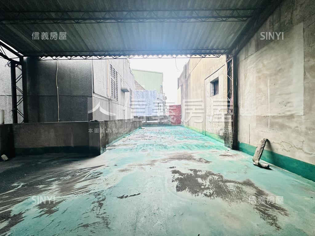 正市區便宜大透天房屋室內格局與周邊環境