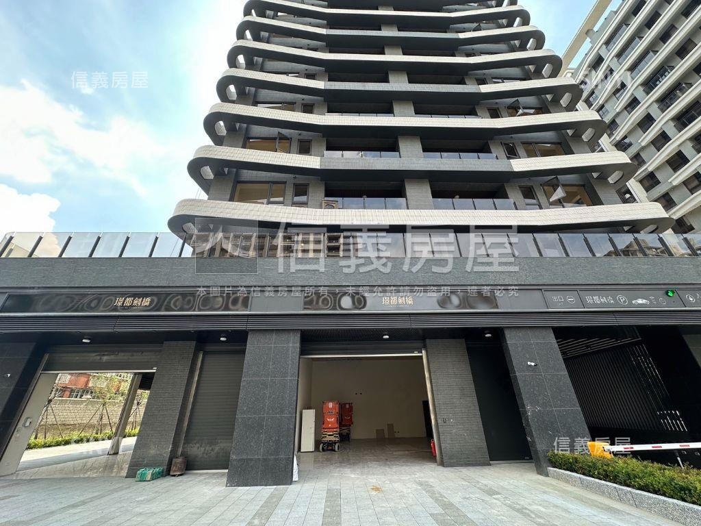璟都劍橋Ｓ３金店面房屋室內格局與周邊環境