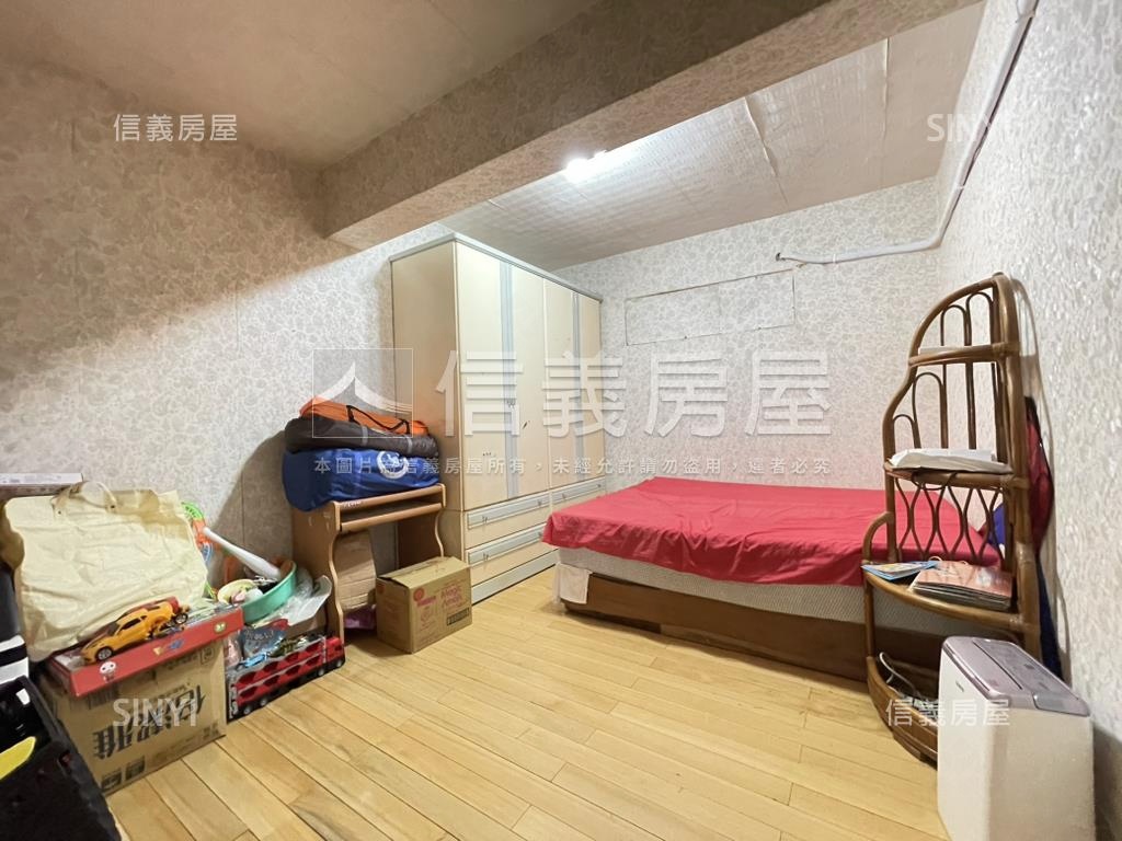 【稀有】新生靜巷亮麗頂加房屋室內格局與周邊環境