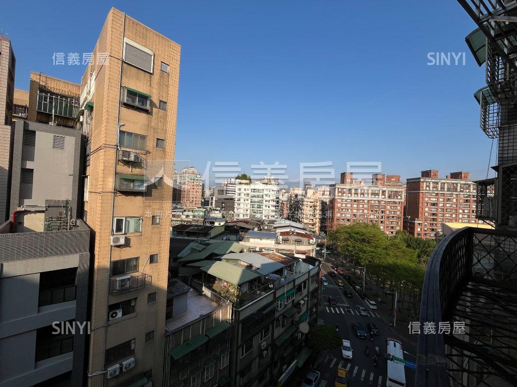 推！四號公園採光４房車位房屋室內格局與周邊環境