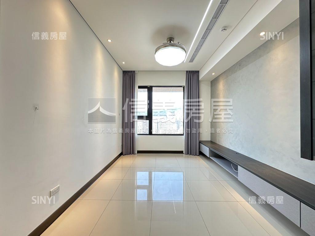 專任誠美學景觀三房車位房屋室內格局與周邊環境