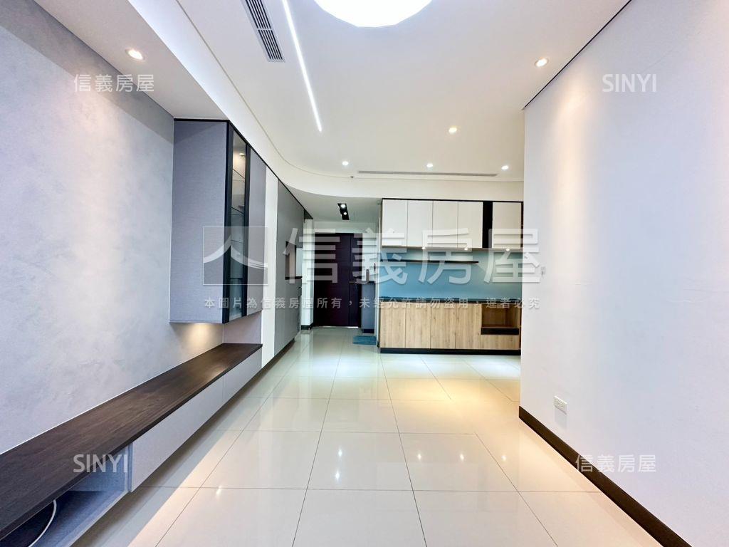 專任誠美學景觀三房車位房屋室內格局與周邊環境